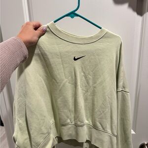 Nike Women's Green Sweatshirt